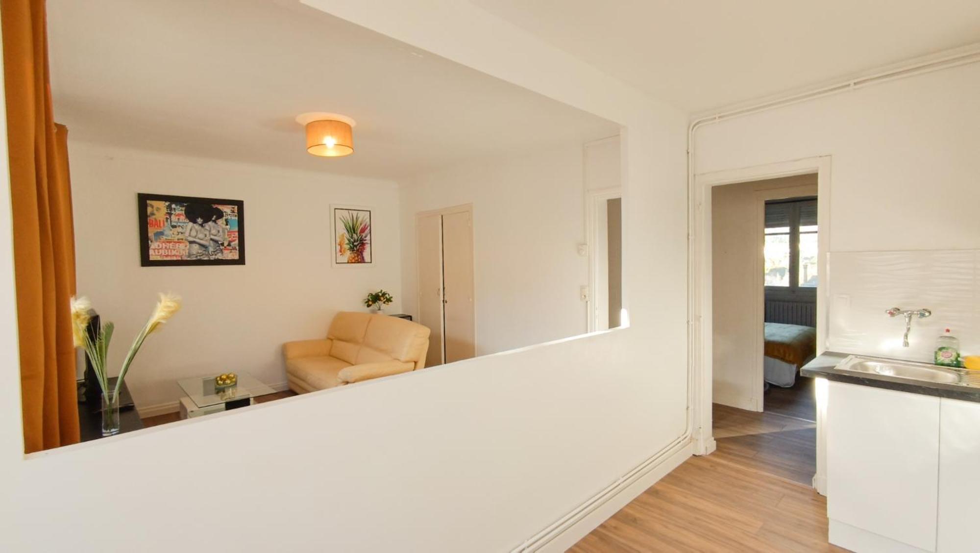 Foucault - Appartements - Au Coeur De Lourdes Exterior photo