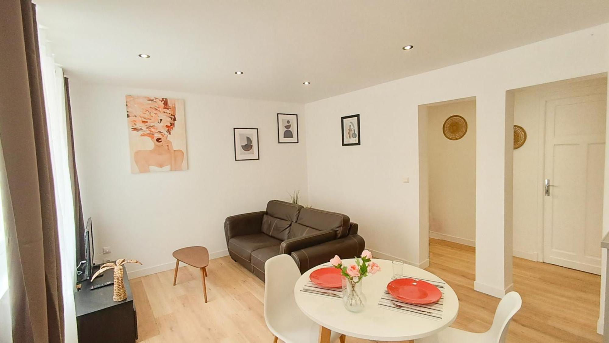 Foucault - Appartements - Au Coeur De Lourdes Exterior photo